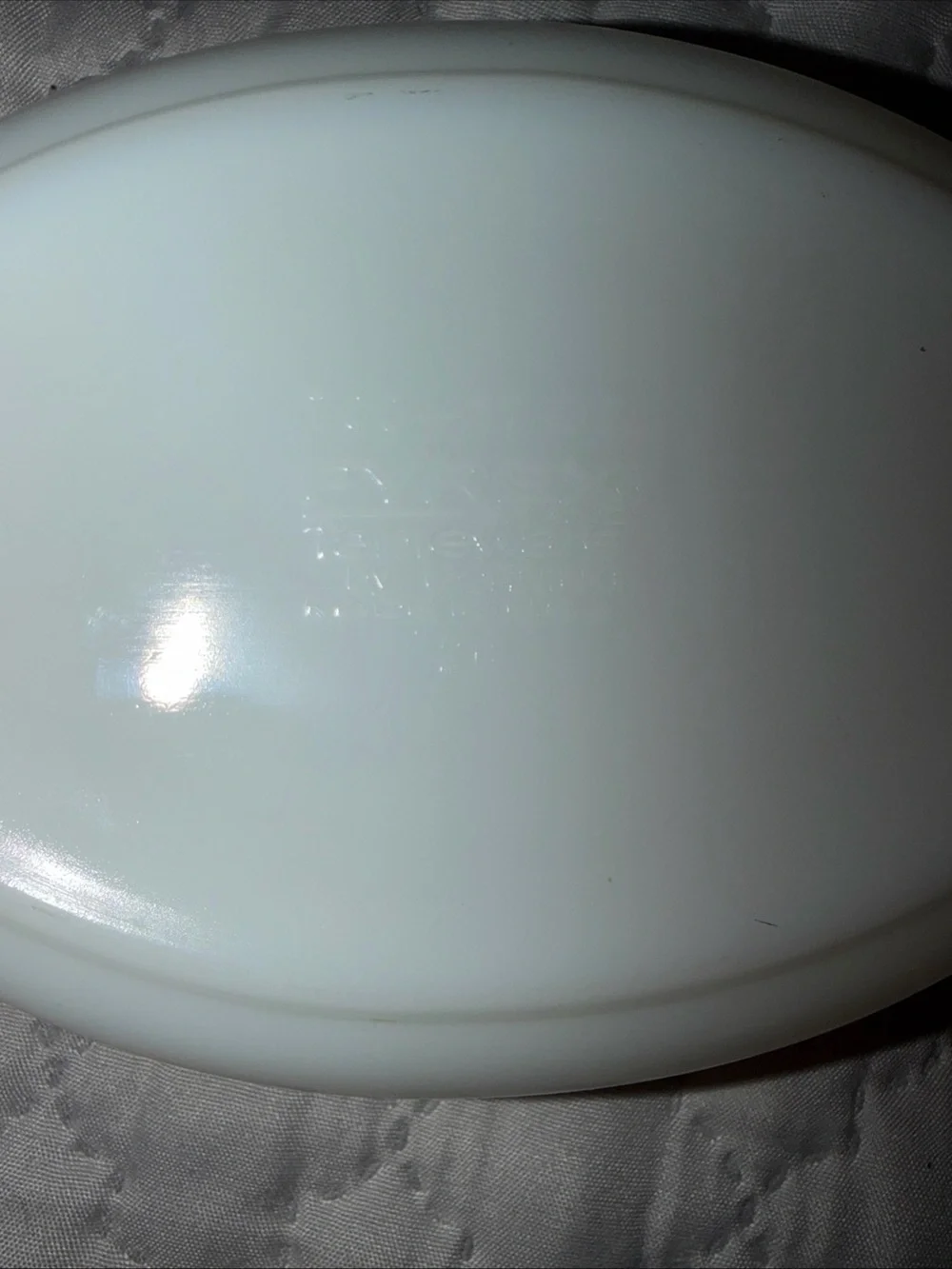 PYREX White Oval Casserole Dish with Red Floral Band 10 oz